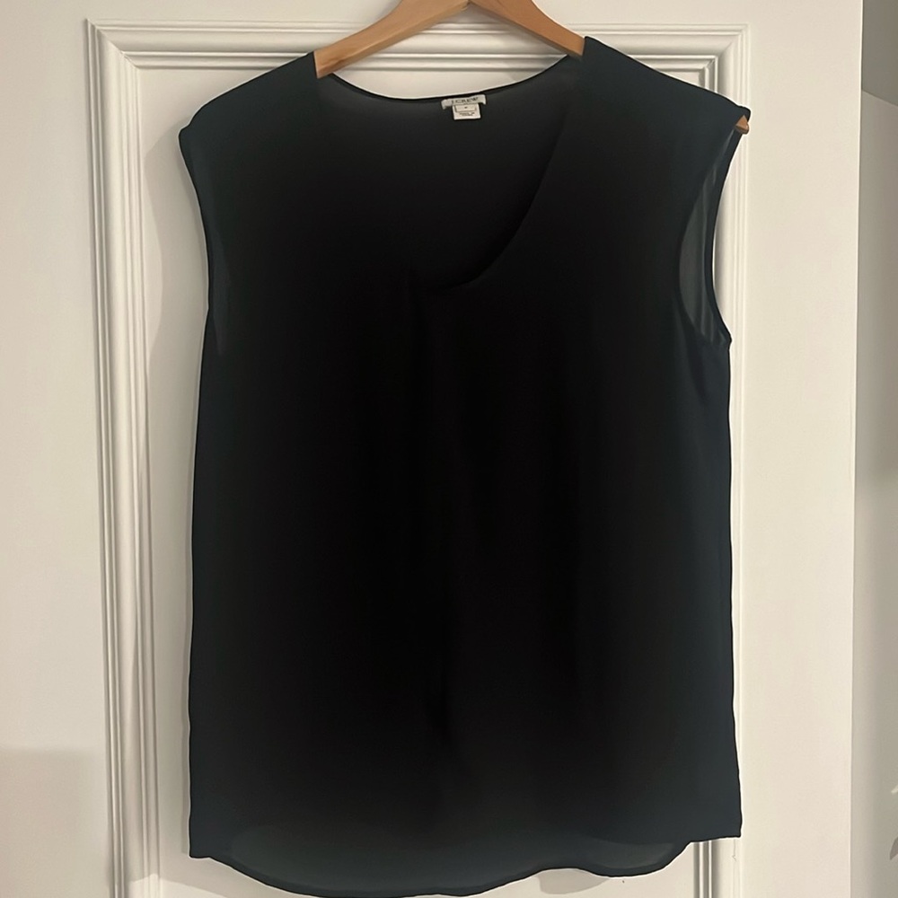 Women’s J. Crew Black Cap-sleeve shirttail top - Size 6